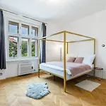 Essence In Prime Апартаменти Братислава