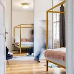 Essence In Prime Апартаменти *