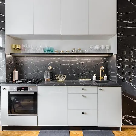 Essence In Prime * Братислава