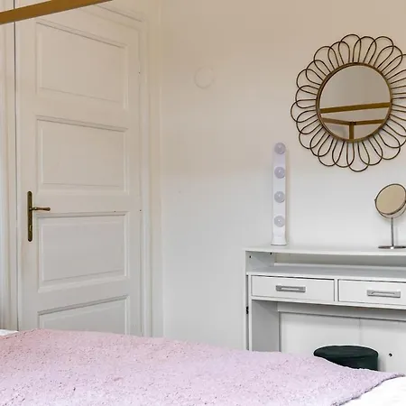 Essence In Prime Apartament Bratysława