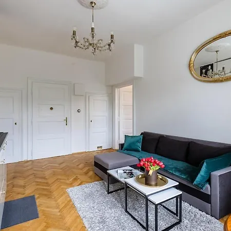 Essence In Prime Apartament Bratysława