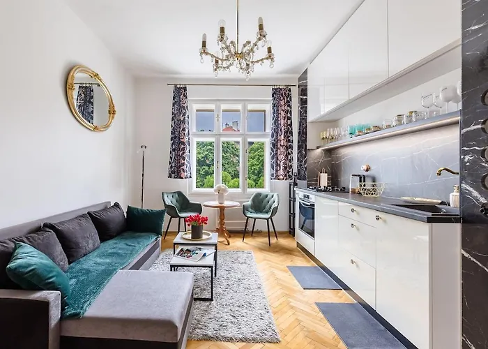 Essence In Prime Bratysława